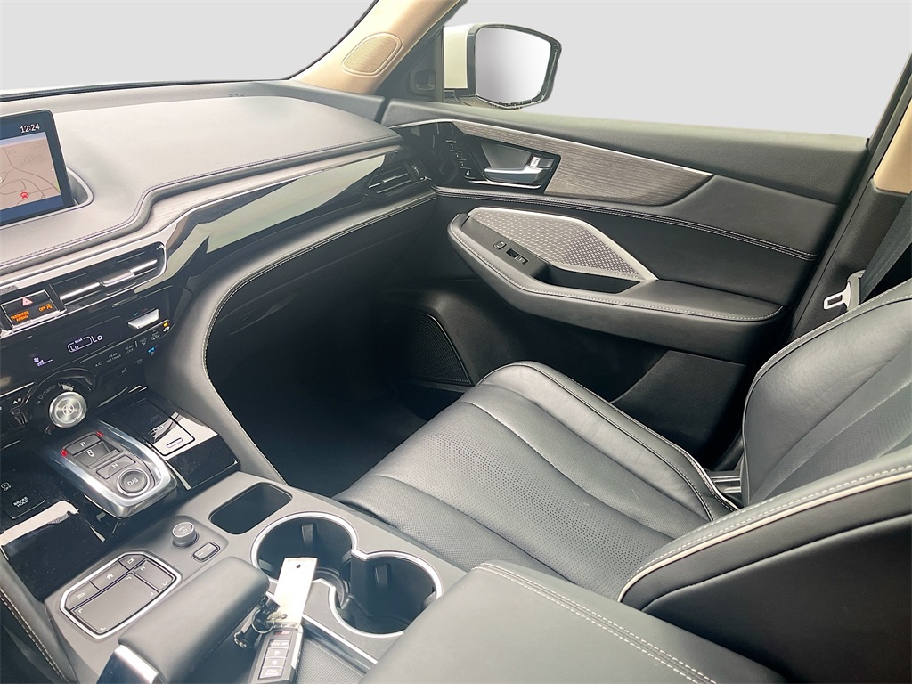 2024 Acura MDX SH-AWD Advance photo 21