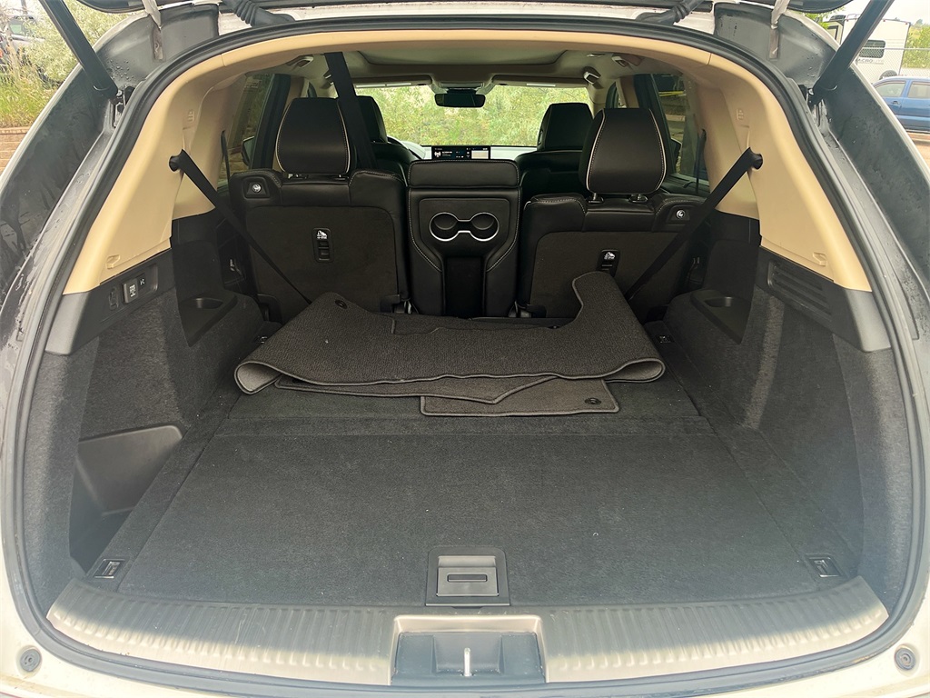 2024 Acura MDX SH-AWD Advance photo 24