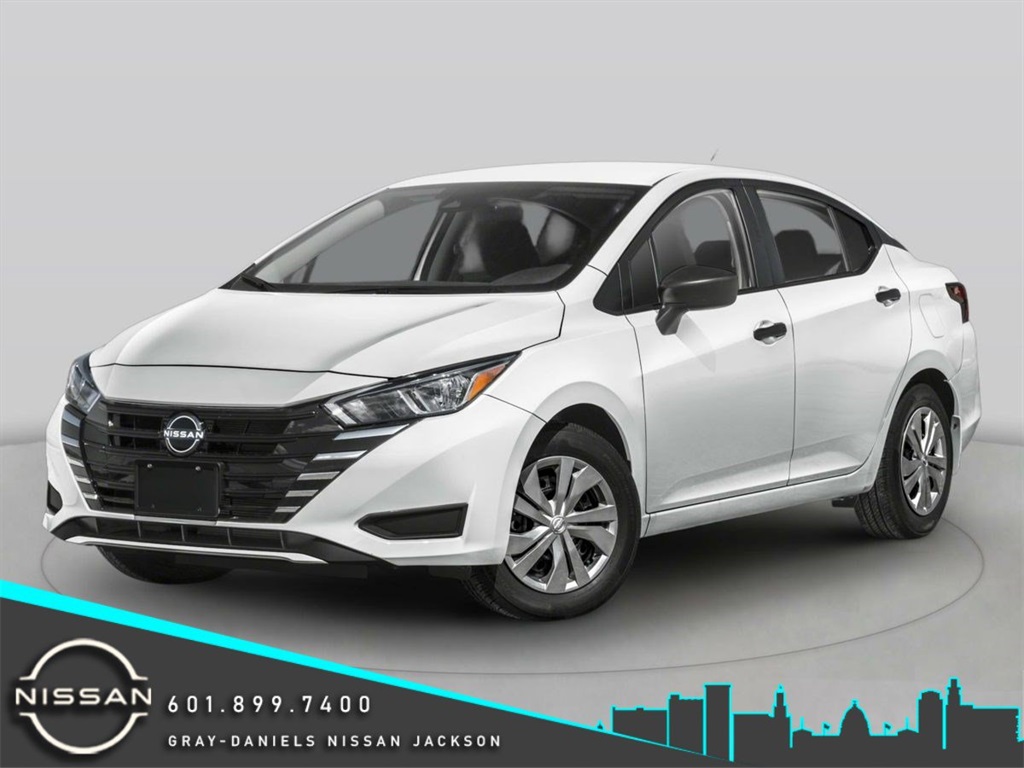 2025 Nissan Versa Sedan SR's photo