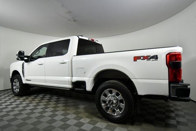 2023 Ford F-350 XL photo 13