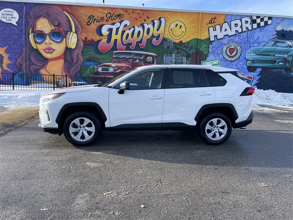 Used 2024 Toyota RAV4 LE with VIN 2T3F1RFV9RC459262 for sale in Northfield, Minnesota