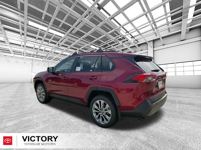 2025 Toyota RAV4 XLE Premium photo 3