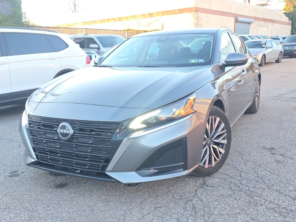 used 2023 Nissan Altima car, priced at $16,895