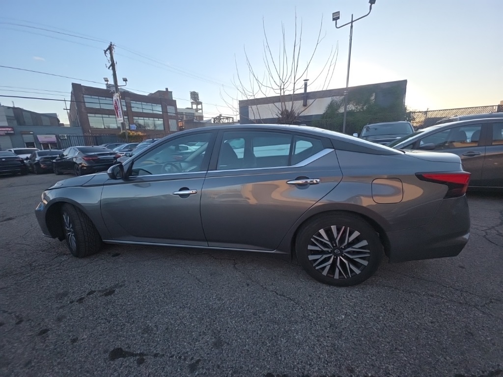 used 2023 Nissan Altima car, priced at $16,895