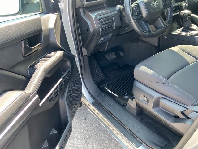 2024 Toyota Tacoma SR5 photo 13