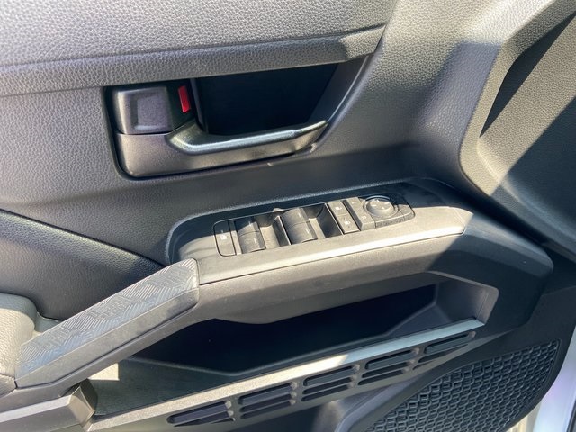 2024 Toyota Tacoma SR5 photo 15
