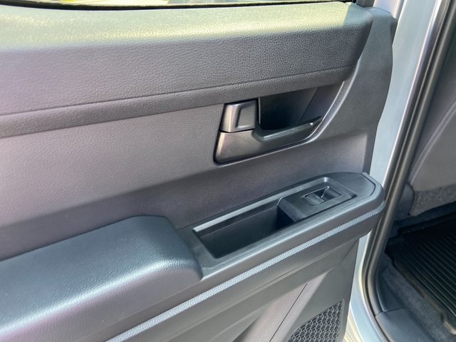 2024 Toyota Tacoma SR5 photo 31