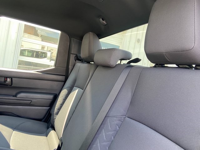 2024 Toyota Tacoma SR5 photo 32