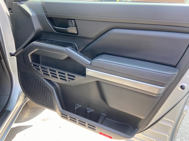 2024 Toyota Tacoma SR5 photo 42