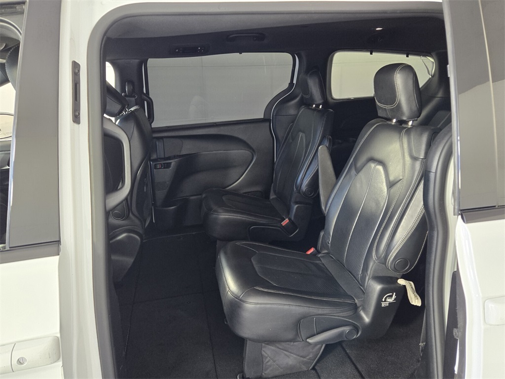 used 2019 Chrysler Pacifica car, priced at $12,998