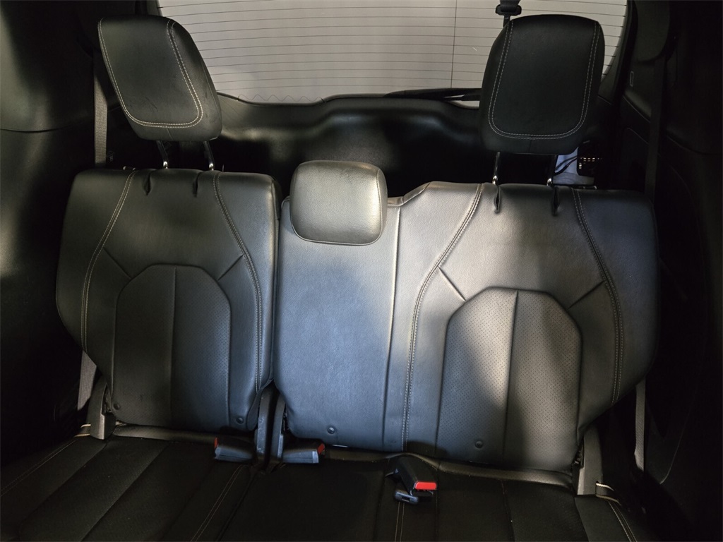 used 2019 Chrysler Pacifica car, priced at $12,998