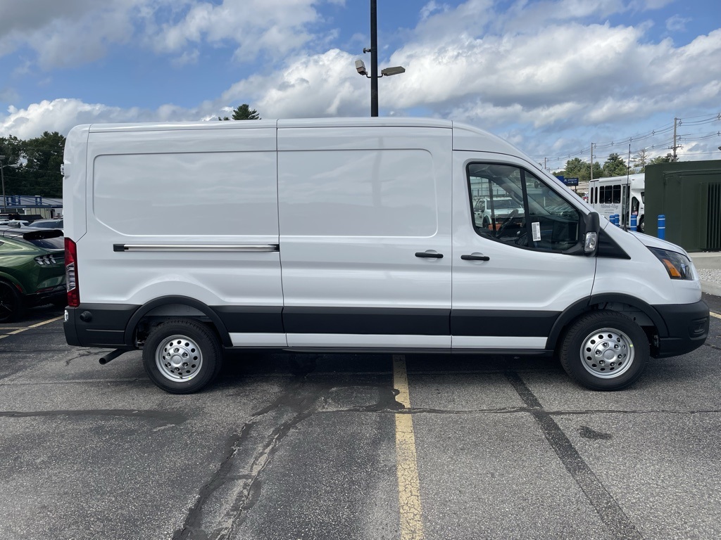 2025 Ford Transit Van photo 2
