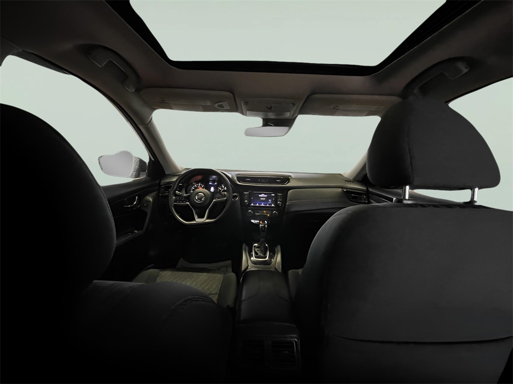 2020 Nissan Rogue SV AWD photo 3