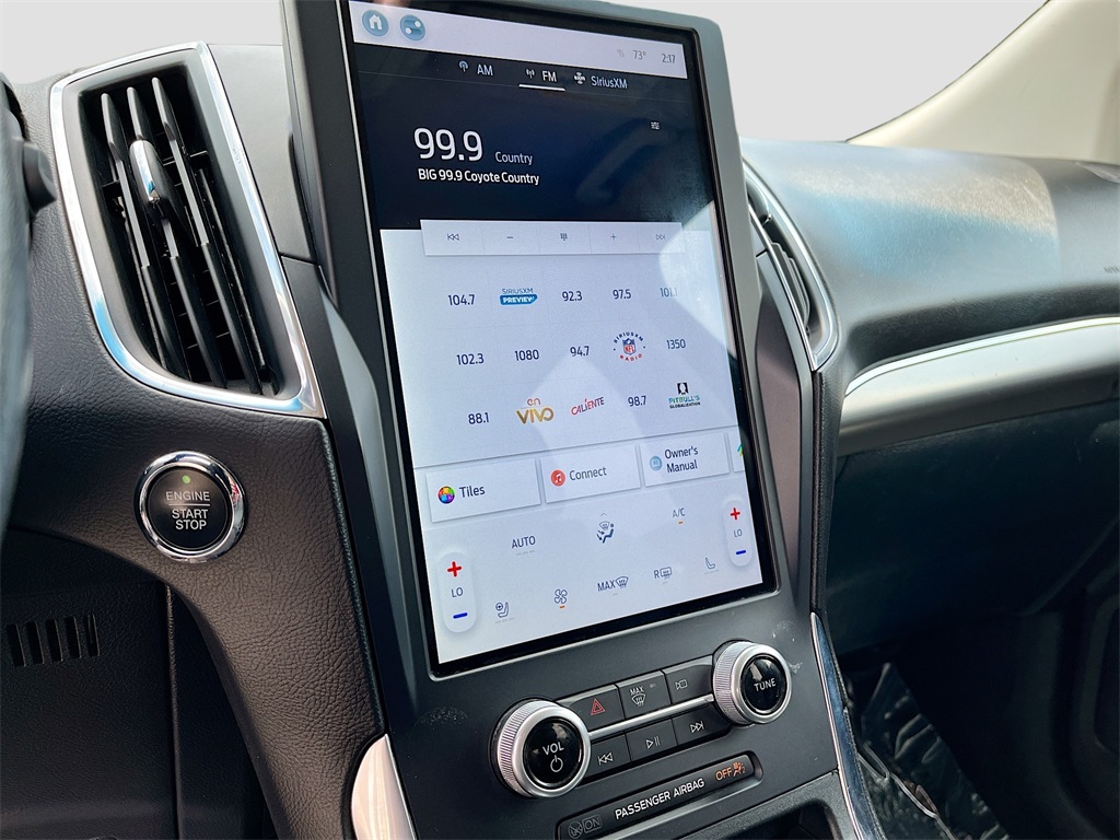 2022 Ford Edge Titanium photo 12