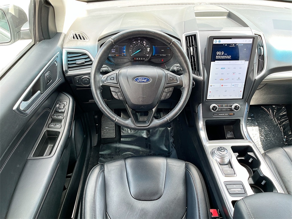 2022 Ford Edge Titanium photo 19