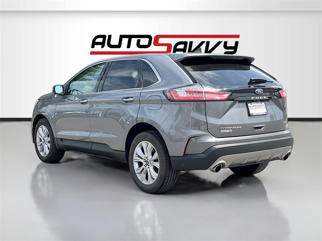 2022 Ford Edge Titanium photo 5