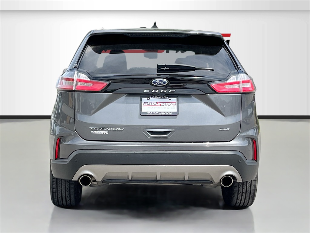 2022 Ford Edge Titanium photo 6