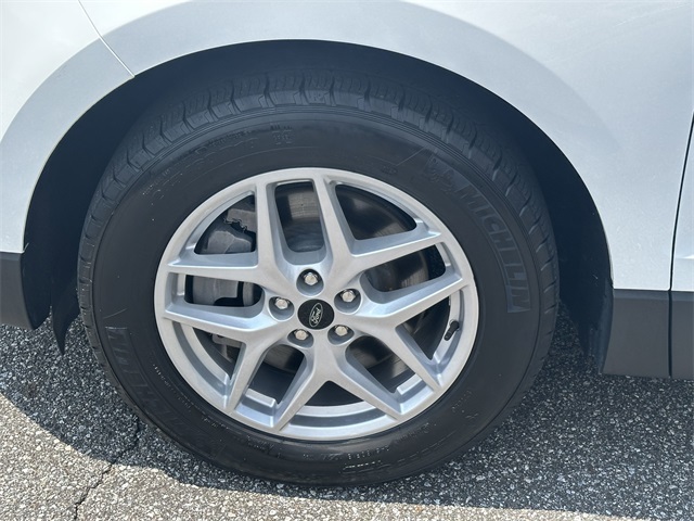 2024 Ford Edge SEL photo 11