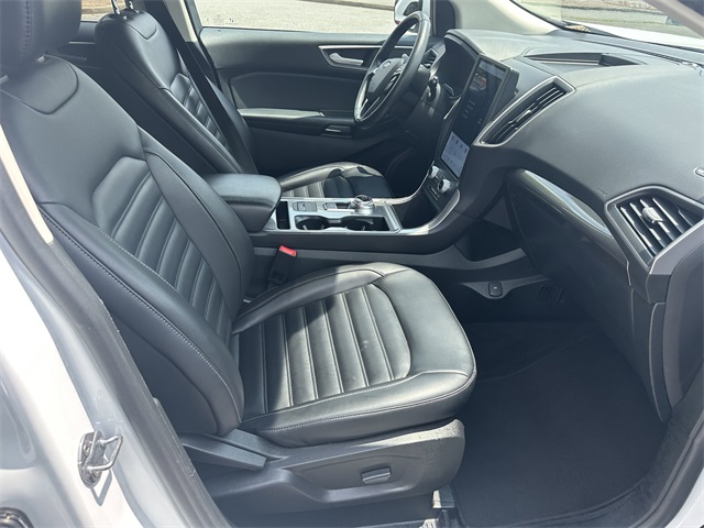 2024 Ford Edge SEL photo 13