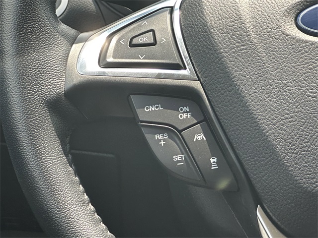 2024 Ford Edge SEL photo 23