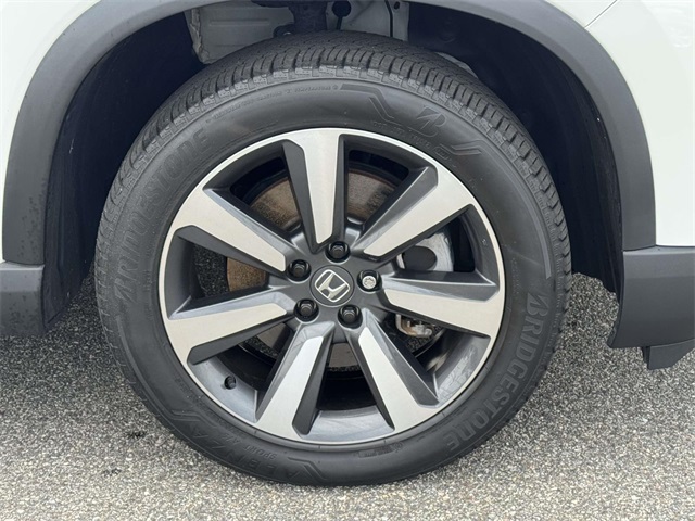 2023 Honda Pilot Elite photo 5