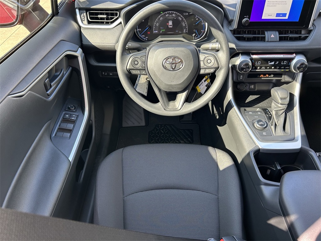2025 Toyota RAV4 Hybrid LE photo 13