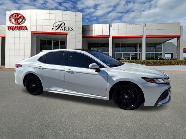 2021 Toyota Camry XSE's photo