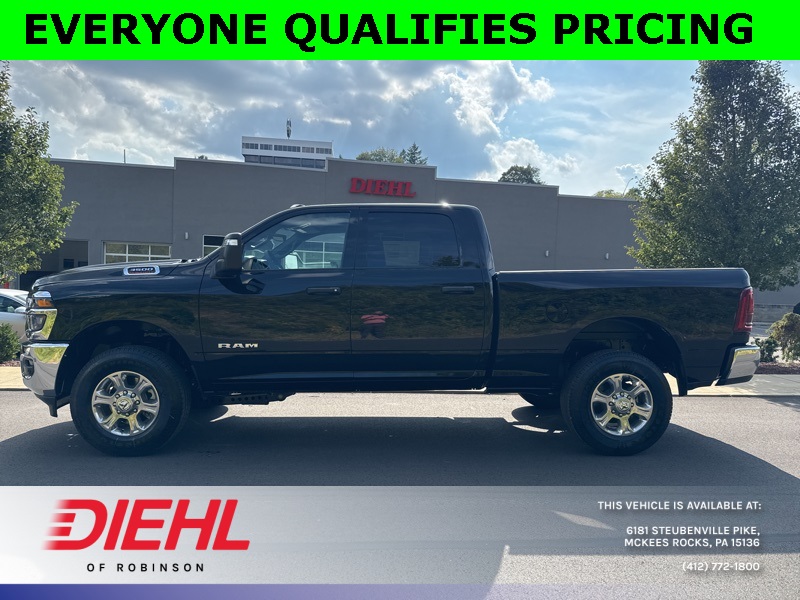 2026 Ram 3500 Big Horn photo 3