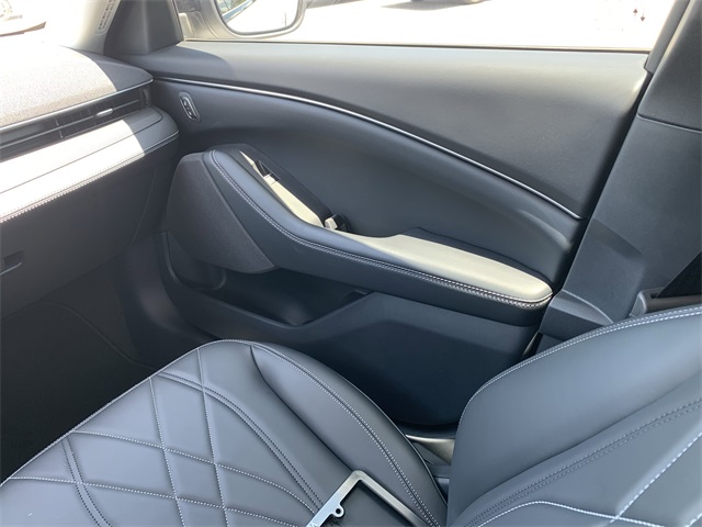 2025 White Metallic Ford Mustang Mach-E Select RWD SUV