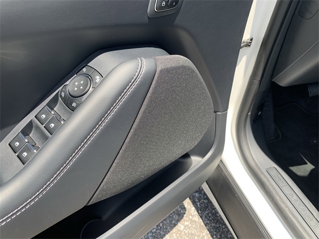 2025 White Metallic Ford Mustang Mach-E Select RWD SUV