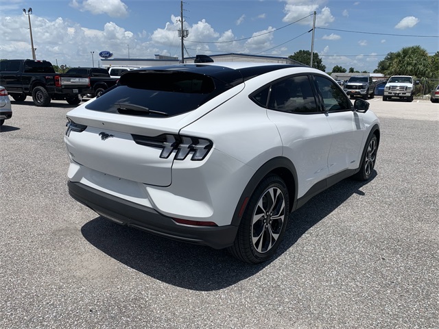 2025 White Metallic Ford Mustang Mach-E Select RWD SUV