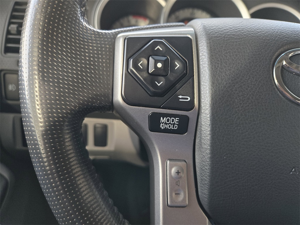 Used 2015 Toyota Tacoma Truck