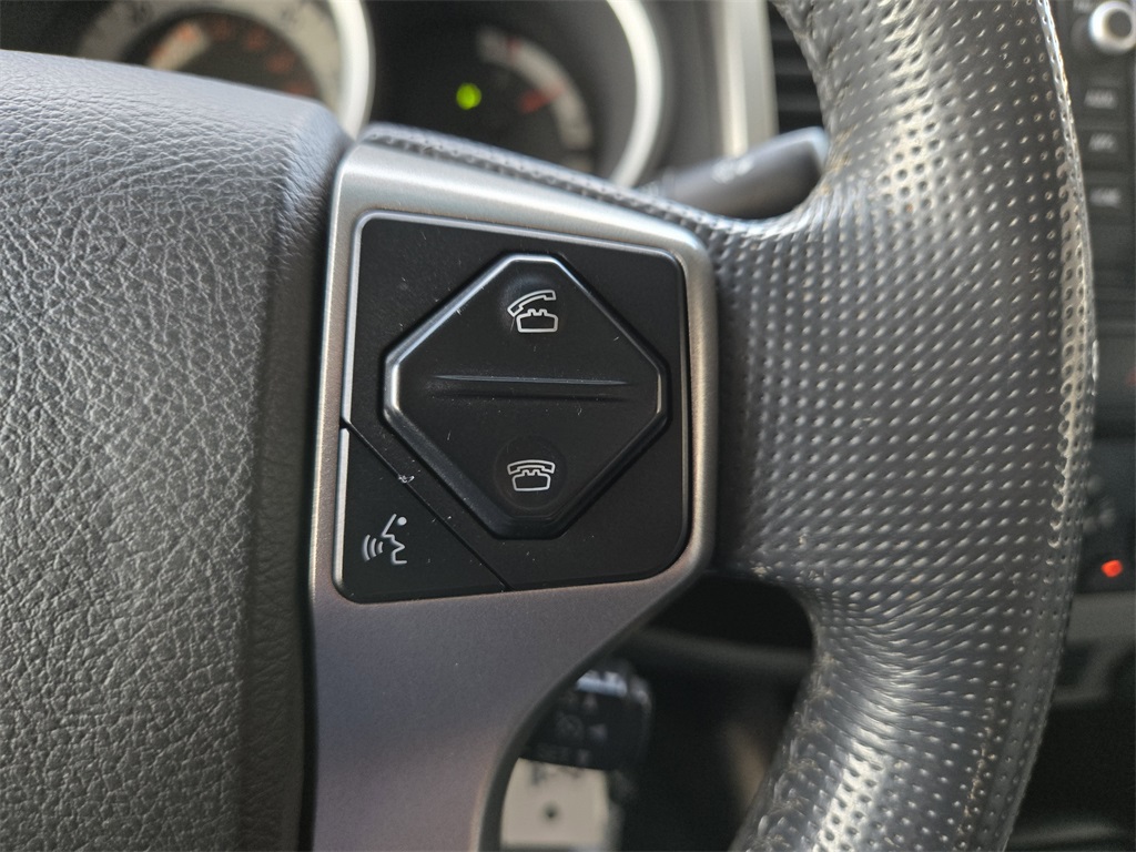 Used 2015 Toyota Tacoma Truck