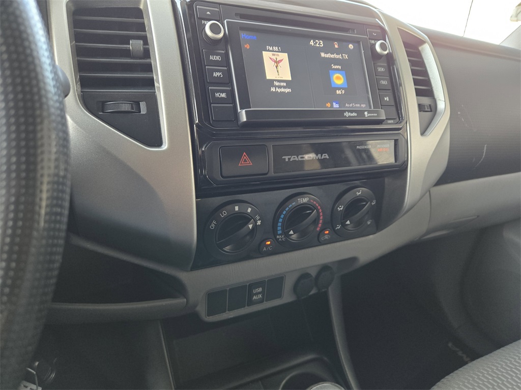 Used 2015 Toyota Tacoma Truck