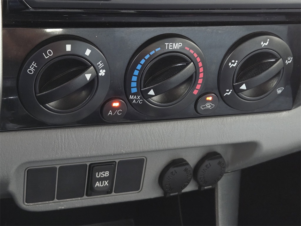 Used 2015 Toyota Tacoma Truck