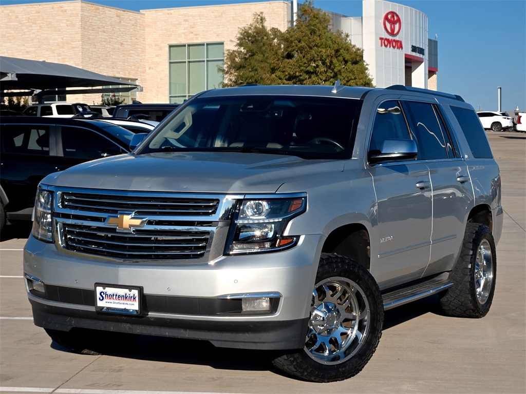 Used 2016 Chevrolet Tahoe LTZ with VIN 1GNSKCKC2GR112243 for sale in Hudson Oaks, TX