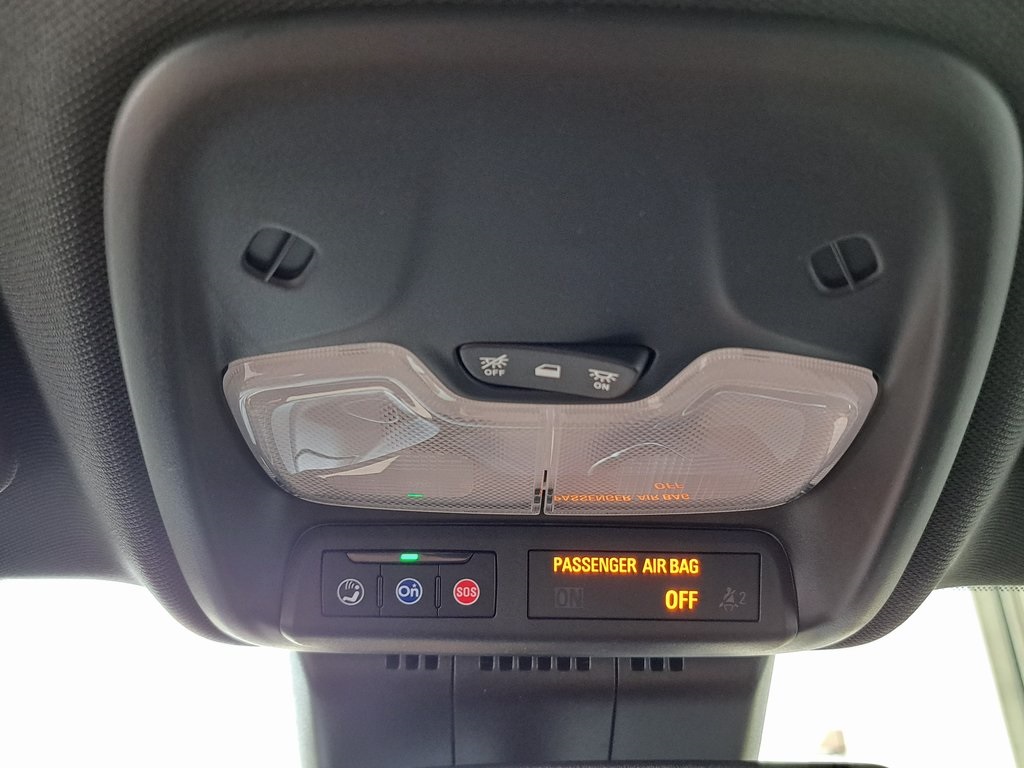 2025 Chevrolet Colorado Z71 4D Crew Cab 4WD 19