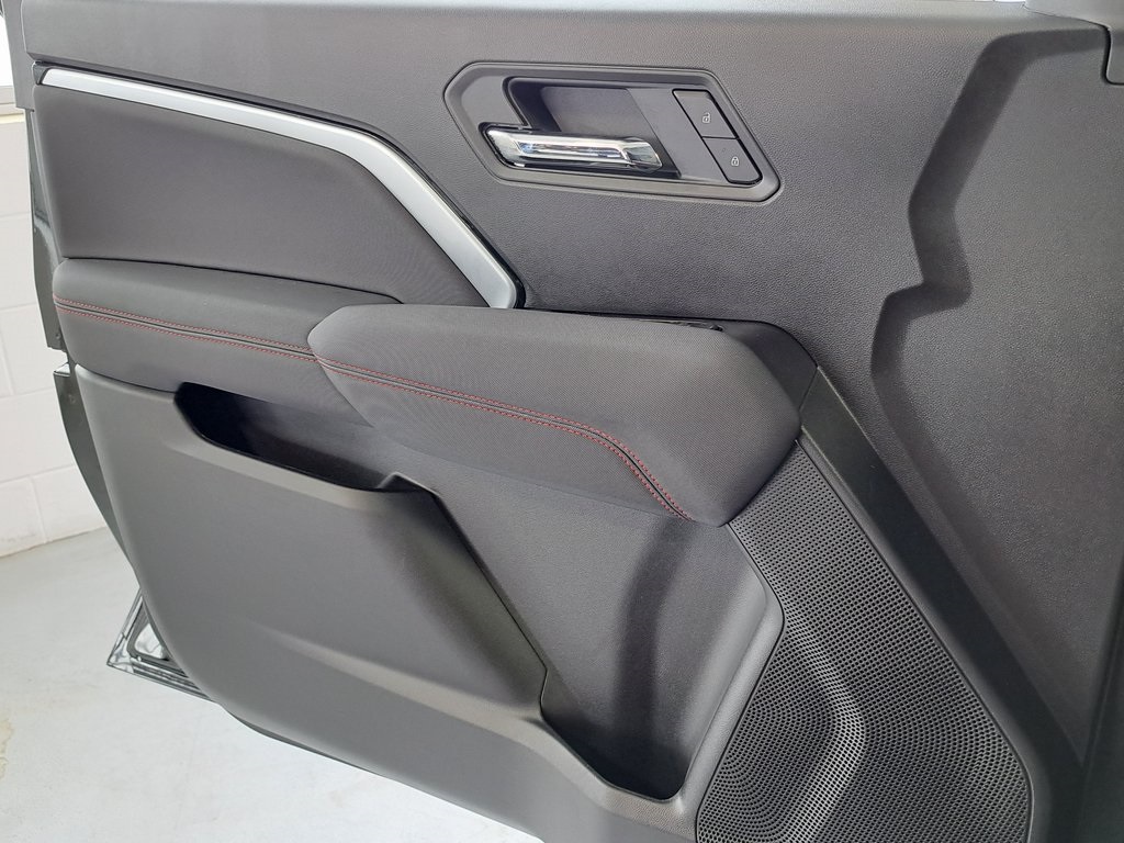 2025 Chevrolet Colorado Z71 4D Crew Cab 4WD 20