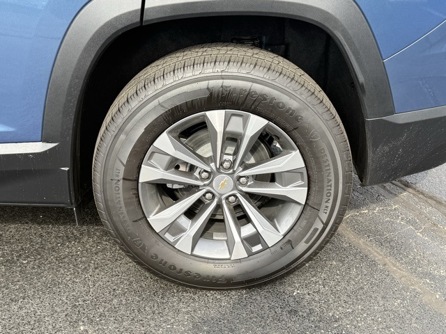 new 2026 Chevrolet Equinox car, priced at $35,760