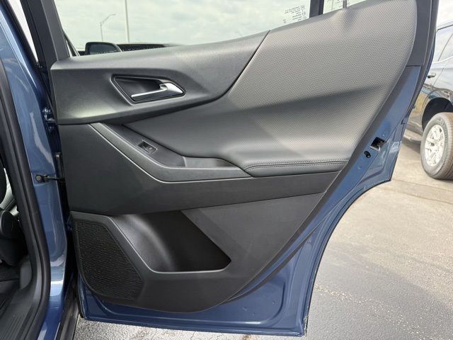 new 2026 Chevrolet Equinox car, priced at $35,760