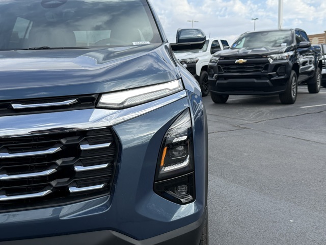 new 2026 Chevrolet Equinox car, priced at $35,760