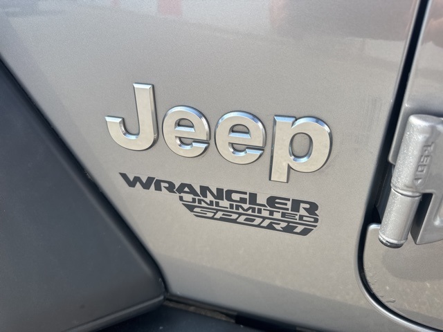 2018 Billet Silver Metallic Clearcoat Jeep Wrangler Unlimited Unlimited Sport S 4X4 SUV