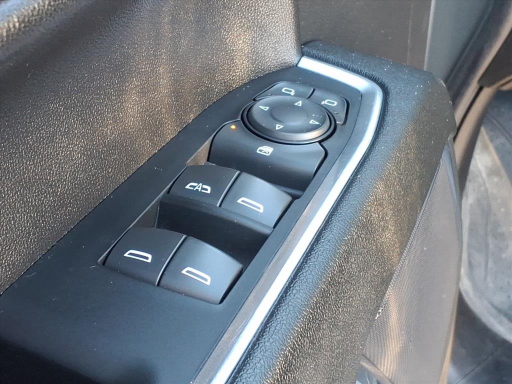 used 2023 Chevrolet Silverado 1500 car, priced at $29,900