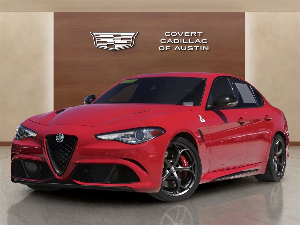 2022 Alfa Romeo Giulia Quadrifoglio