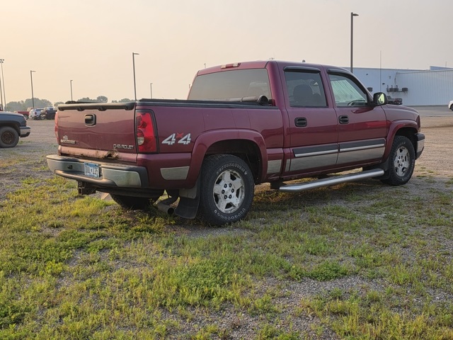 2004 Chevrolet Silverado 1500 LS