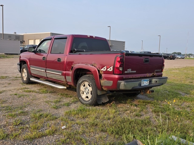 2004 Chevrolet Silverado 1500 LS