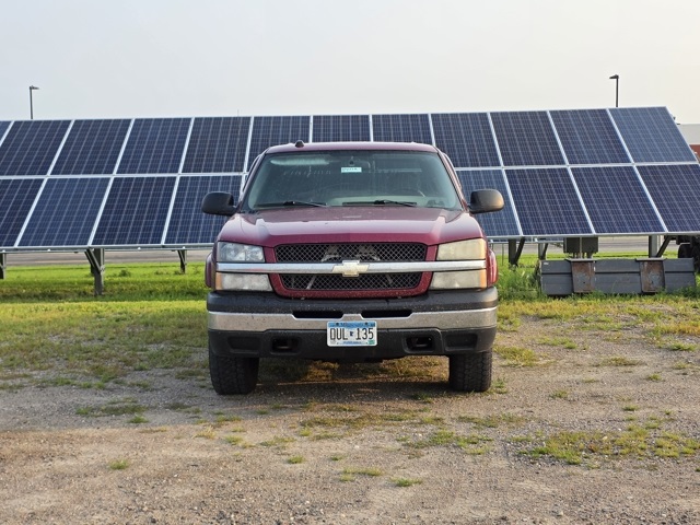 2004 Chevrolet Silverado 1500 LS