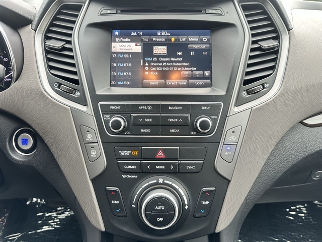 2017 Hyundai Santa Fe Sport photo 18