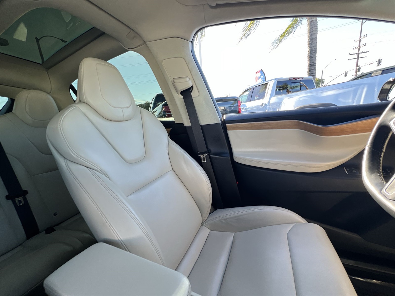 used 2019 Tesla Model X car, priced at $35,991