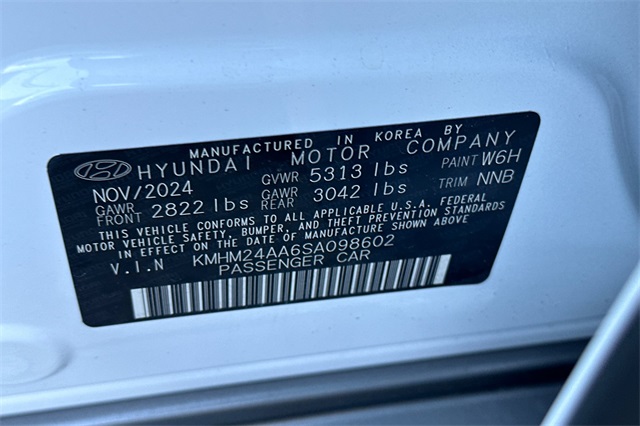 IONIQ 6 SE